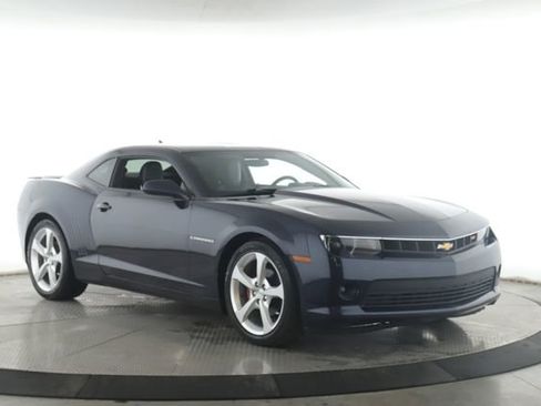 Used 2015 Chevrolet Camaro LT w/ RS Package RWD image 2