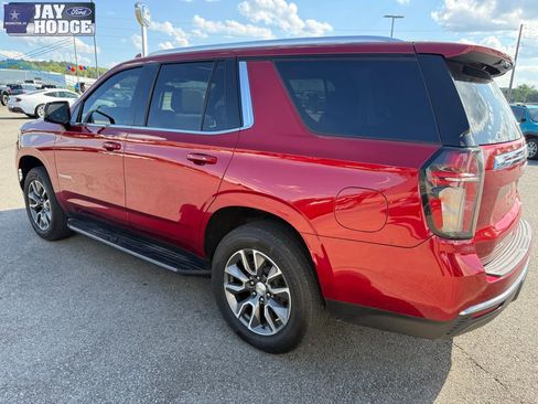 Used 2021 Chevrolet Tahoe LT w/ LT Signature Package RWD image 4