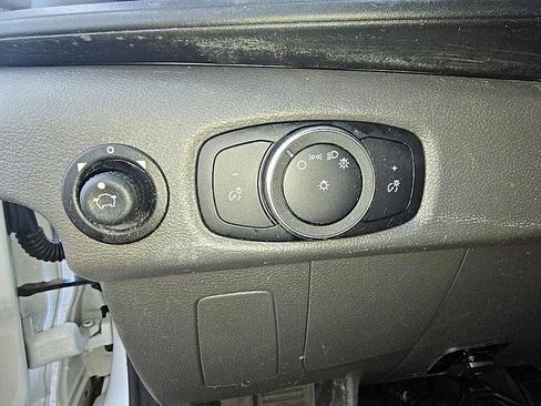 Used 2022 Ford Transit 350 DRW image 12