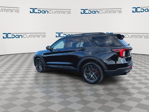 New 2026 Ford Explorer ST w/ Sun And Sound Package AWD/4WD image 6