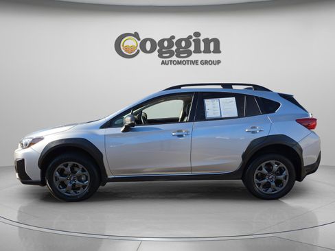 Used 2022 Subaru Crosstrek 2.5i Sport w/ Moonroof Package image 3