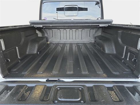 Used 2022 Jeep Gladiator Rubicon w/ Cold Weather Group image 14