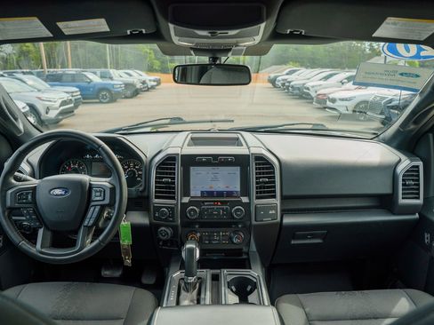 Used 2020 Ford F150 XLT w/ Equipment Group 302A Luxury AWD/4WD image 25
