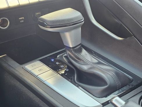 Used 2023 Hyundai Elantra SE FWD image 33