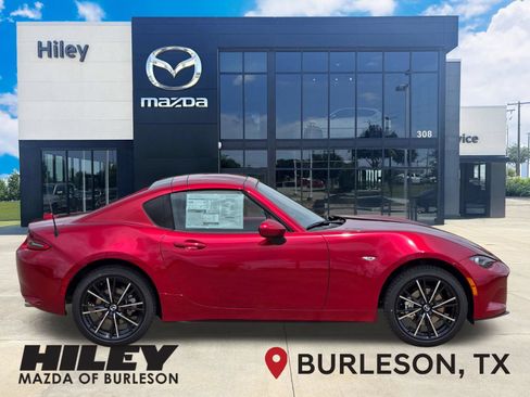 New 2026 MAZDA MX-5 Miata RF Grand Touring RWD image 3
