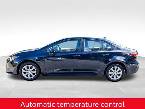 Used 2024 Toyota Corolla LE FWD image 11