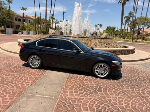 Used 2014 BMW 328i xDrive Sedan AWD/4WD image 24