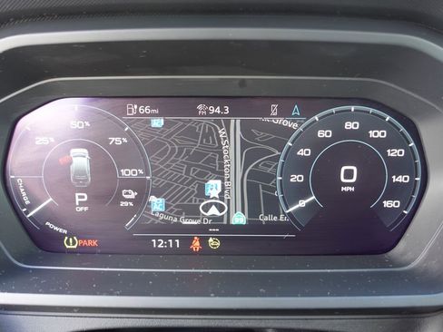 Used 2023 Audi Q4 e-tron Premium Plus w/ Premium Plus image 13