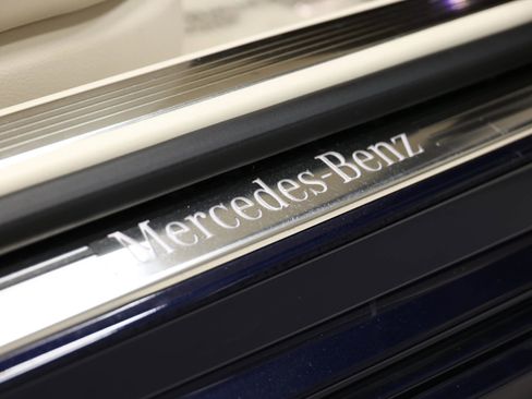 Used 2017 Mercedes-Benz S 550 Cabriolet image 68