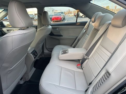 Certified 2017 Toyota Camry XLE image 32
