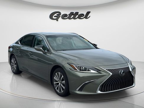 Used 2020 Lexus ES 350 w/ Accessory Package 2 FWD image 3