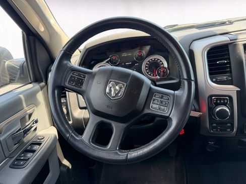 Used 2019 RAM 1500 Big Horn AWD/4WD image 12