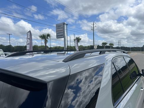 Used 2024 Mercedes-Benz GLE 450 4MATIC image 7