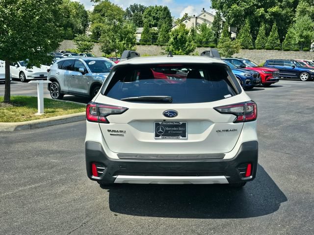 Used 2020 Subaru Outback Limited AWD/4WD image 9