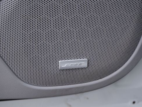 Used 2017 GMC Acadia SLT image 10