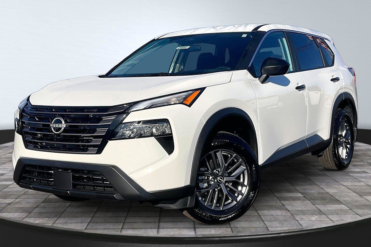 New 2026 Nissan Rogue S FWD image 3