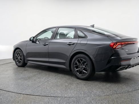 Used 2025 Kia K5 LXS FWD image 6