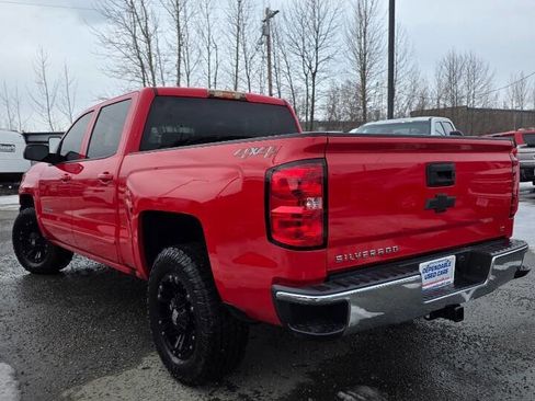 Used 2018 Chevrolet Silverado 1500 LT w/ LT Eassist Package image 15