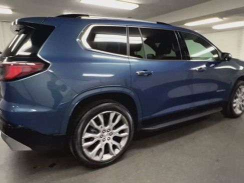 Certified 2025 GMC Acadia Denali w/ Super Cruise Package AWD/4WD image 8
