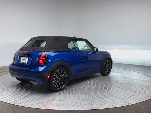 New 2026 MINI Cooper S image 8