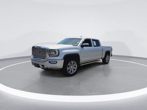 Used 2018 GMC Sierra 1500 Denali w/ Denali Ultimate Package AWD/4WD image 5