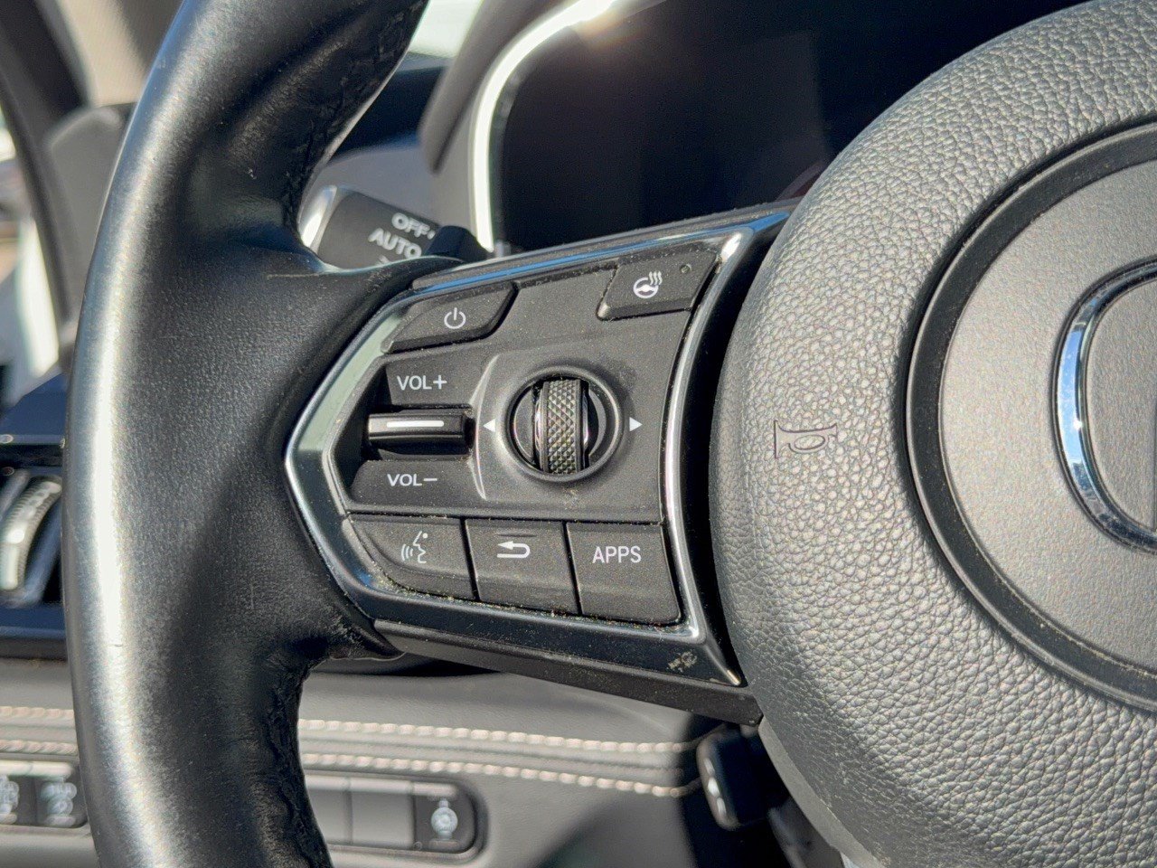 Used 2022 Acura MDX w/ Advance Package AWD/4WD image 18