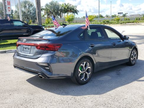 Used 2019 Kia Forte LXS image 5