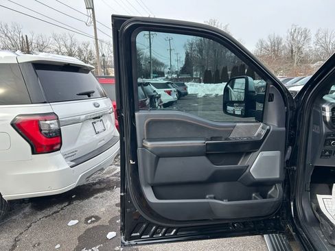 Certified 2022 Ford F150 Platinum w/ Equipment Group 701A High image 15