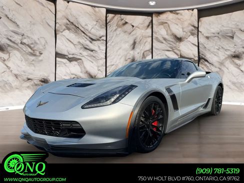 Used 2015 Chevrolet Corvette Z06 w/ 3LZ Preferred Equipment Group RWD image 1