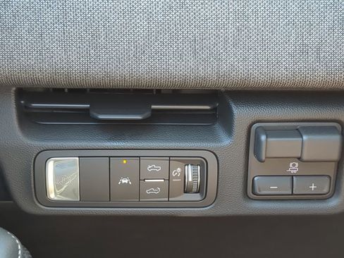 New 2026 GMC Sierra EV Elevation w/ Premium Package image 32