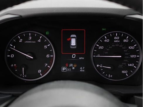 New 2026 Subaru Forester Premium AWD/4WD image 32