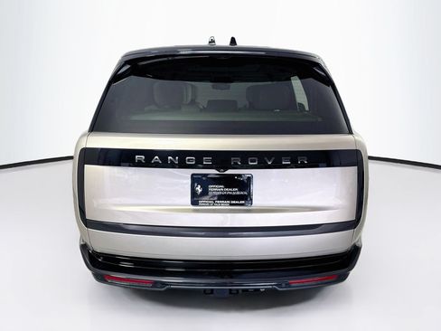 Used 2024 Land Rover Range Rover Long Wheelbase Autobiography AWD/4WD image 6