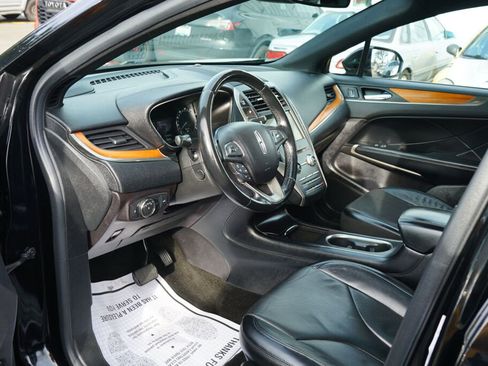 Used 2016 Lincoln MKC Reserve w/ Lincoln MKC Climate Package image 12