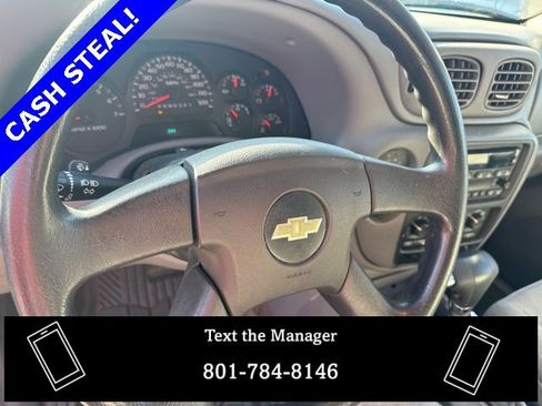 Used 2008 Chevrolet TrailBlazer 4WD w/ Smoker's Package image 16
