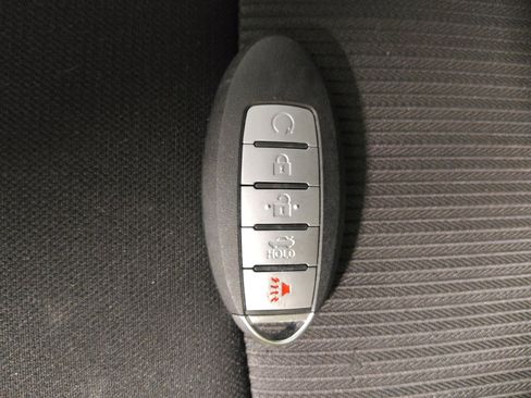 Used 2021 Nissan Sentra SV FWD image 32