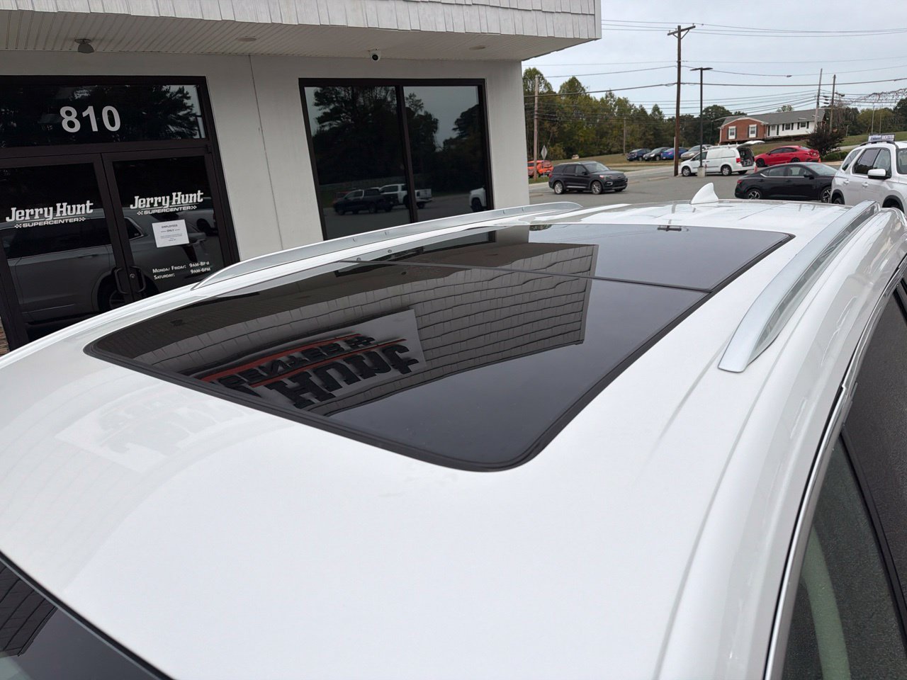 Used 2023 Cadillac XT6 Premium Luxury FWD image 14