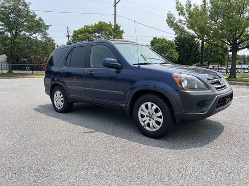 Used 2005 Honda CR-V EX image 3