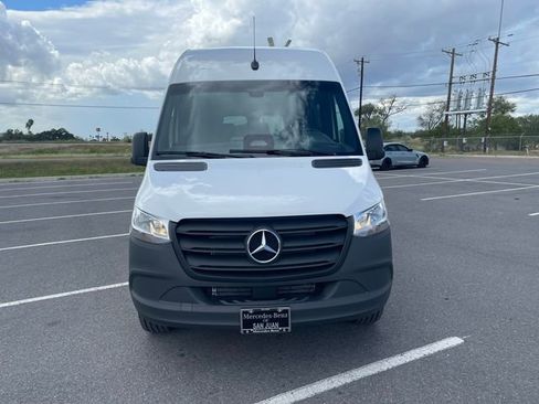 New 2026 Mercedes-Benz Sprinter 2500 image 13
