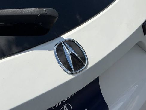 Certified 2024 Acura MDX FWD w/ Technology Package image 17