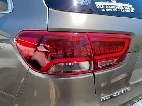 Used 2019 Kia Sorento SX FWD image 8