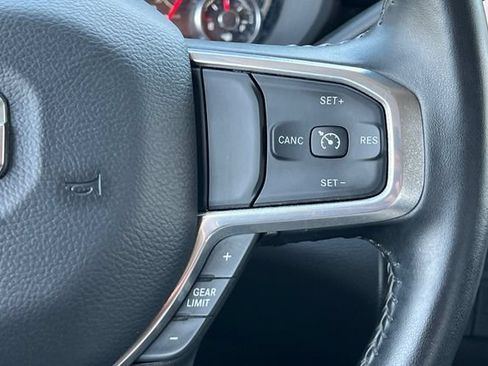 Used 2024 RAM 2500 Laramie AWD/4WD image 32