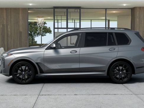 Used 2027 BMW X7 xDrive40i w/ M Sport Package AWD/4WD image 29