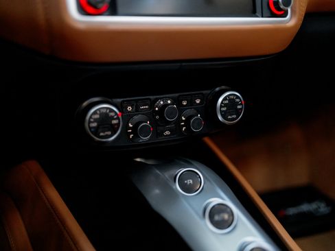 Used 2016 Ferrari California T image 65