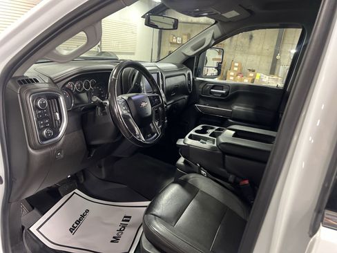 Certified 2023 Chevrolet Silverado 2500 LTZ image 11