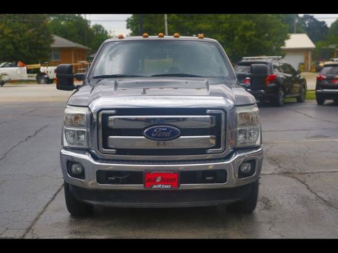Used 2014 Ford F350 XLT w/ XLT Value Package AWD/4WD image 2