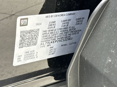 Used 2025 Chevrolet Trax ACTIV w/ Sunroof Package image 30