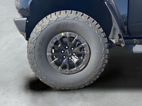 New 2025 Ford Bronco Raptor image 32