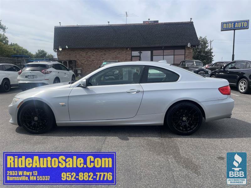 Used 2011 BMW 328i xDrive Coupe AWD/4WD image 8