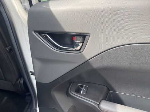 Used 2025 Subaru Crosstrek 2.5i Limited image 28