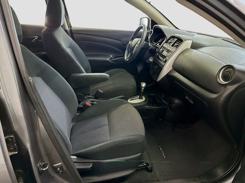 Used 2018 Nissan Versa SV FWD image 30